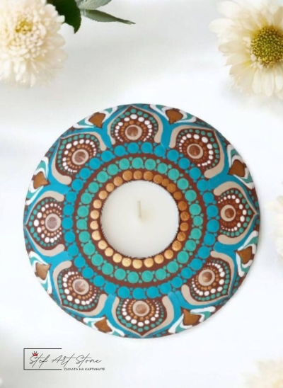 РЪЧНО РИСУВАН СВЕЩНИК МАНДАЛА – Уникален АРТ ПОДАРЪК ЗА ДОМА 