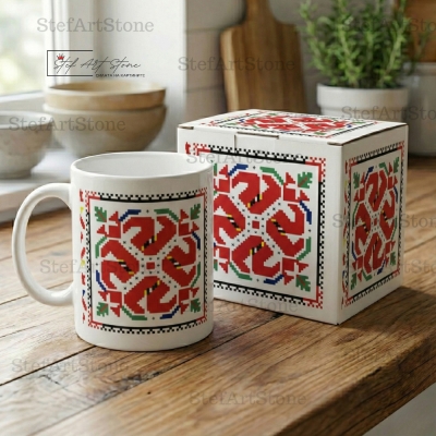 Готов подарък: Чаша със соларен символ в луксозна опаковка