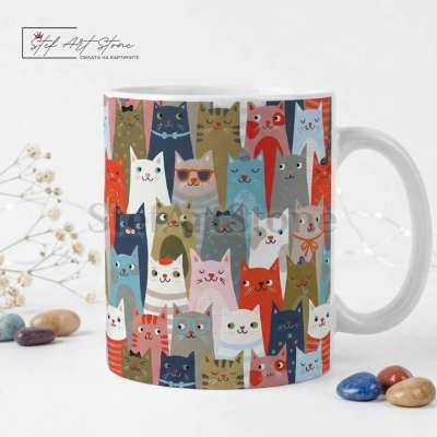 : Цветна арт чаша за подарък със забавен авторски дизайн на котки