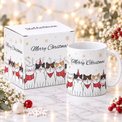 Коледна керамична чаша 330 мл с котки на бял фон и надпис Merry Christmas до тематична кутия